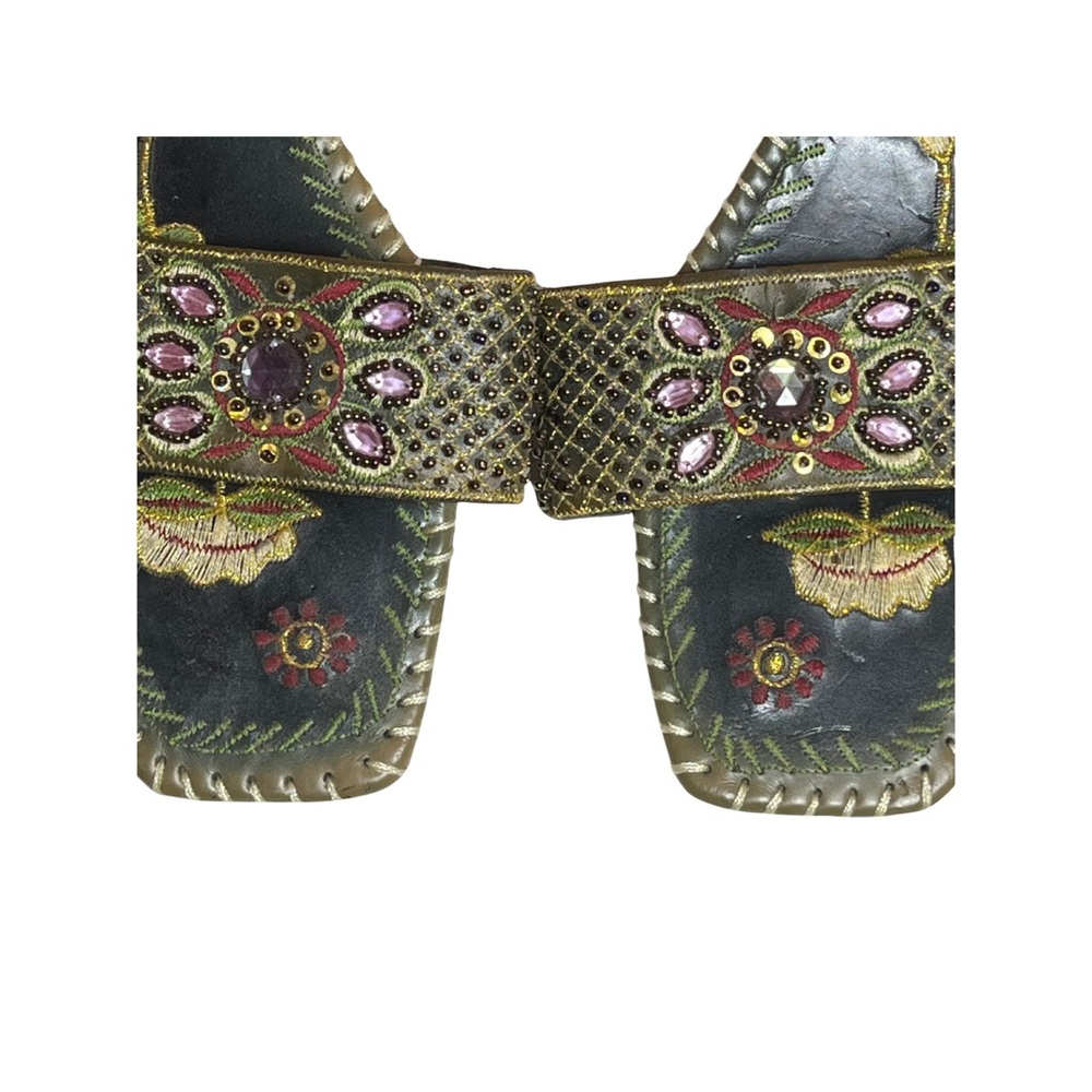 Indian Luxury Embroidered Sandals - Gold and Pink Jewels all Hand Stitched, Indi